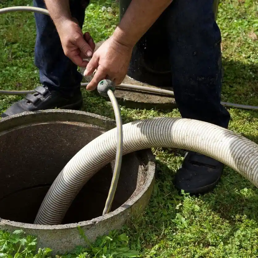 septic tank services Pinckney